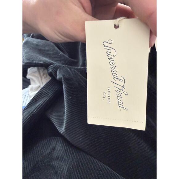 NEW Universal Thread Size 12/31 Relaxed Wide Leg Corduroy Jeans Pants Black NWT - Picture 12 of 14